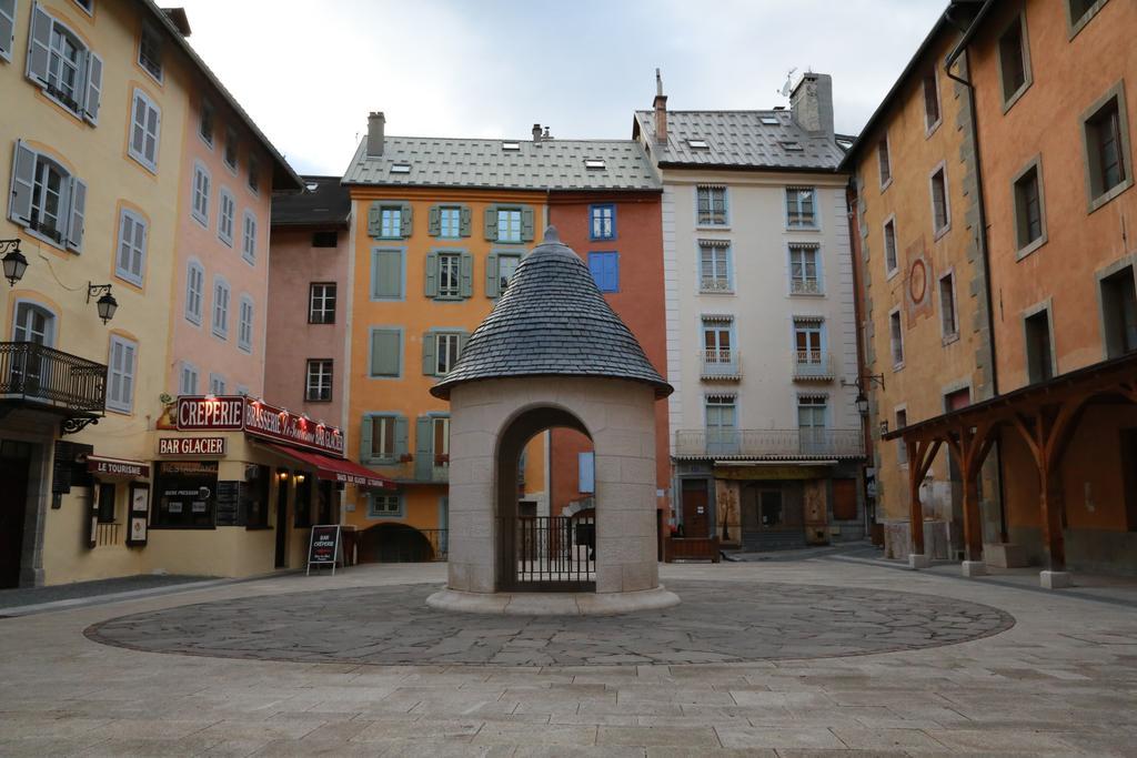 Auberge De La Paix Briançon Zewnętrze zdjęcie